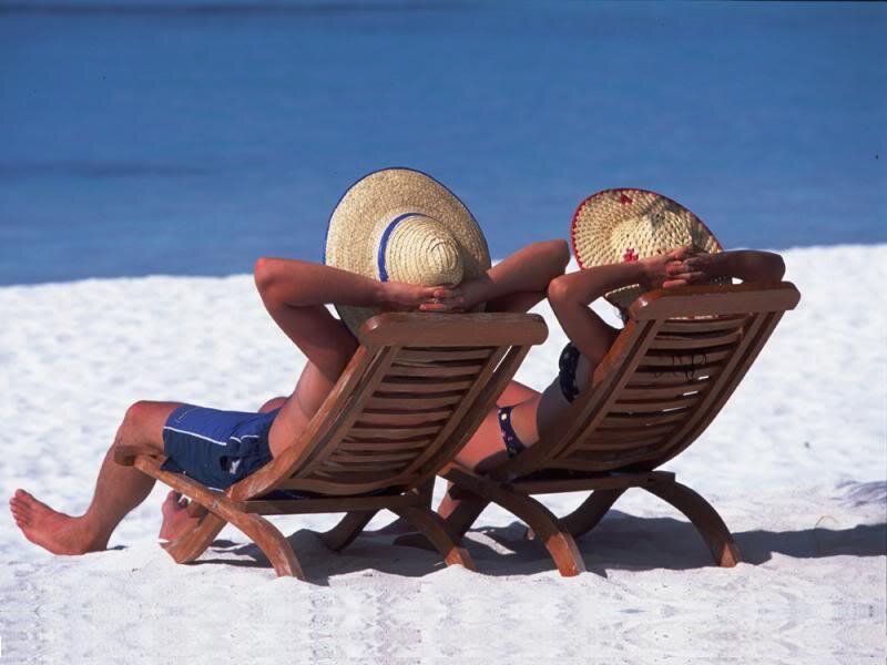 Couple on Beach Chairs — Blue