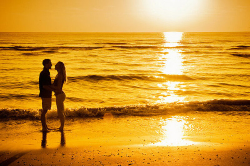 Couple on Beach — Gold, Serene