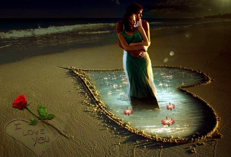 Couple on Beach — Green, Romantic