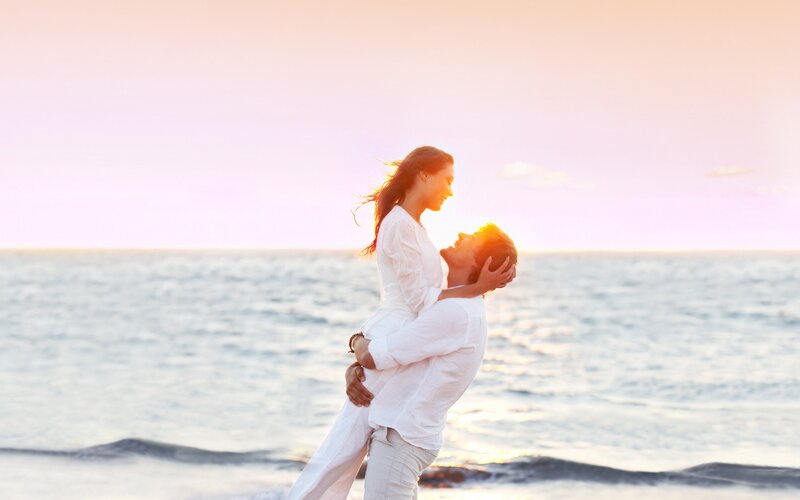 Couple on Beach — Pink, Serene