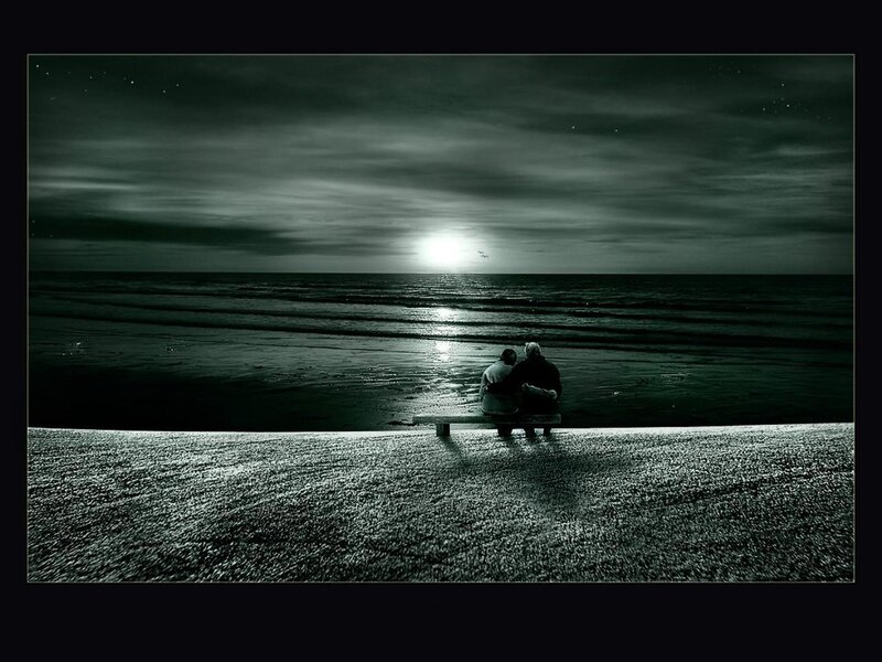 Couple on Bench — Black