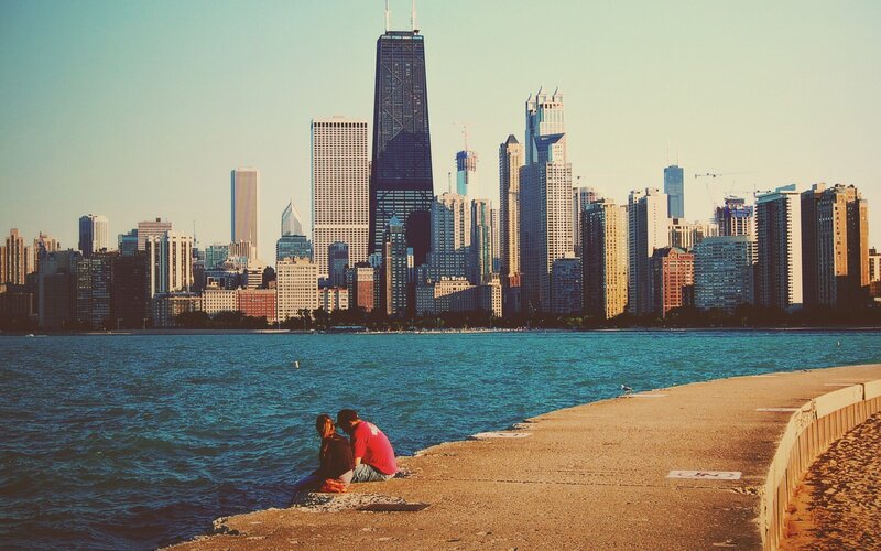Couple on Chicago waterfront