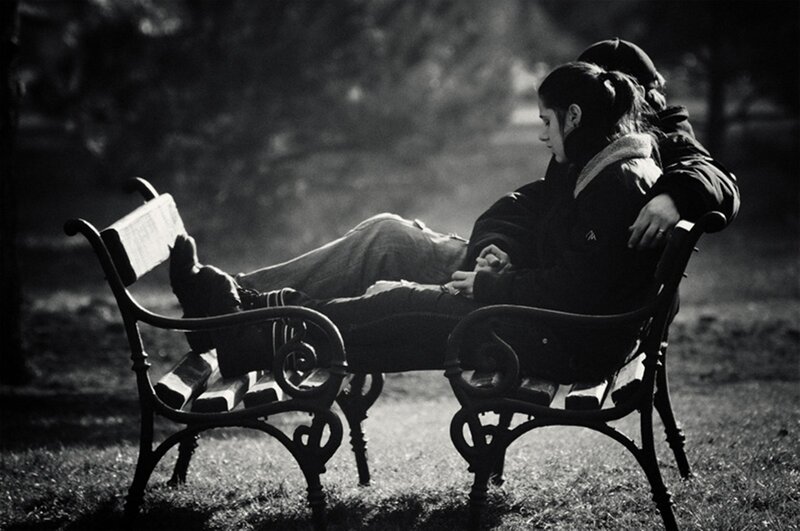 Couple on Park Bench — Black