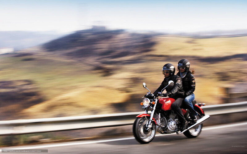 Couple on Red Motorcycle — Dynamic