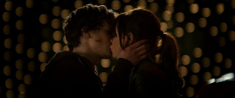 couple sharing a kiss