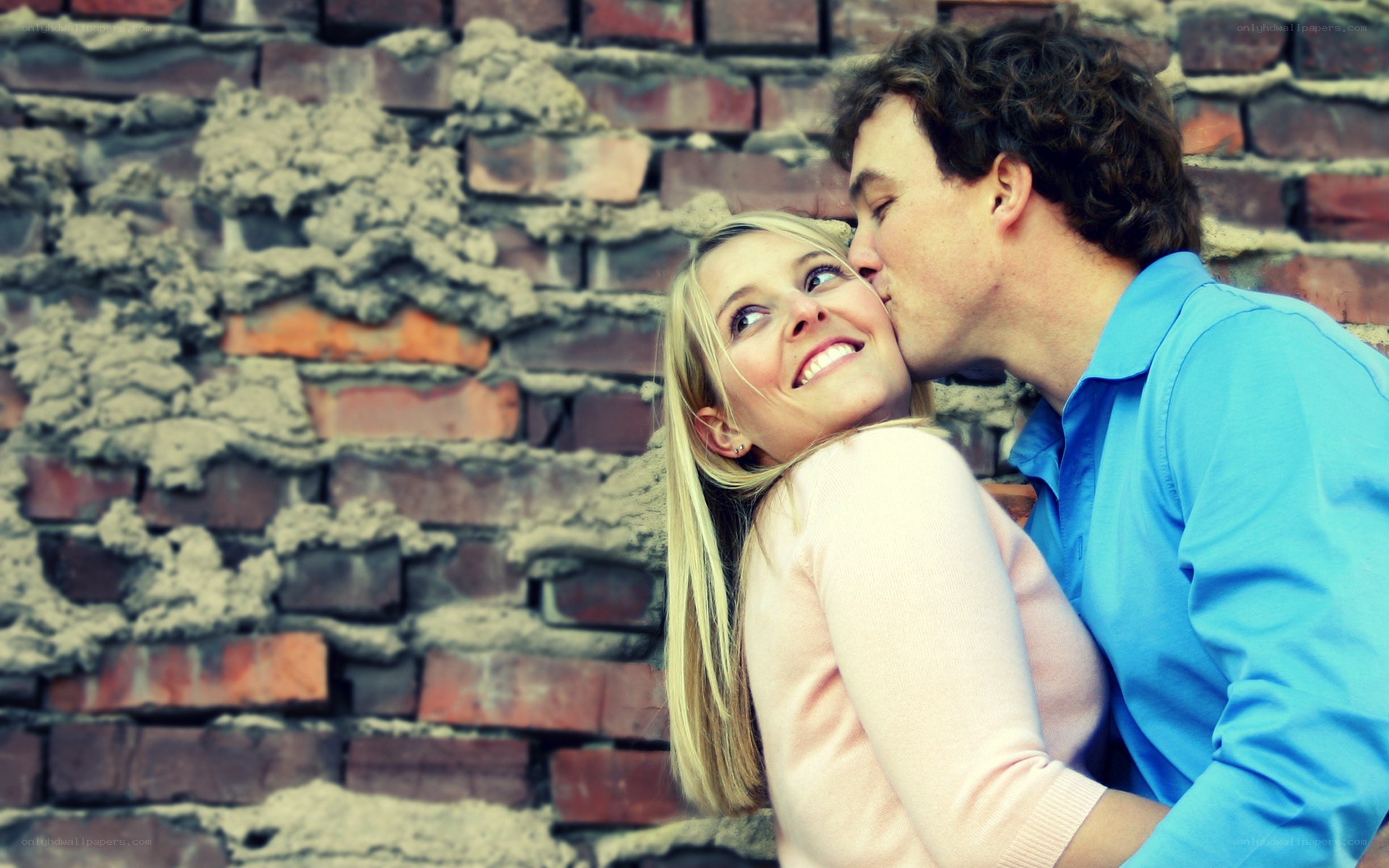 couple sharing a kiss