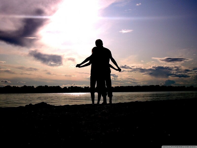 Couple Silhouette — Black