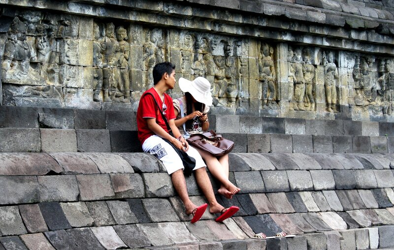 Couple Sitting on Steps — Gray