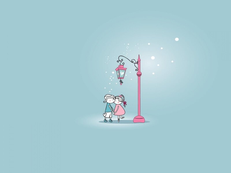 couple under a lamp