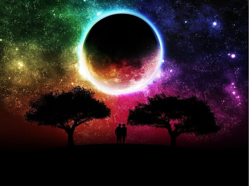 Couple under Eclipse