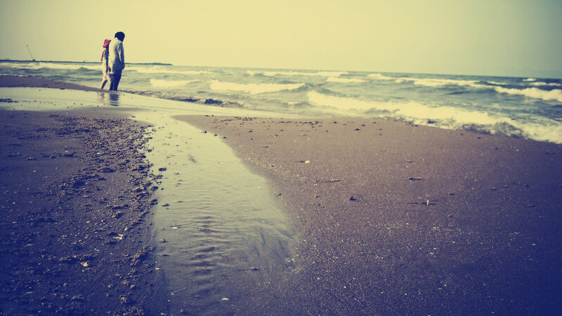 Couple Walking on Beach — Blue, Calm
