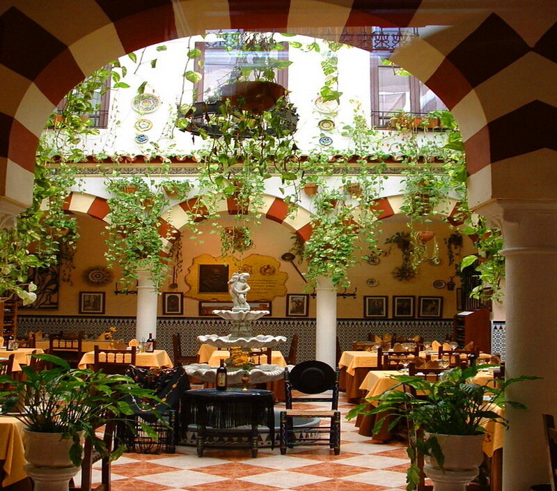 Courtyard Restaurant Interior