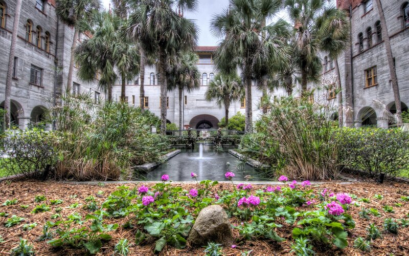 Courtyard with Fountain — Green, Serene, Afternoon