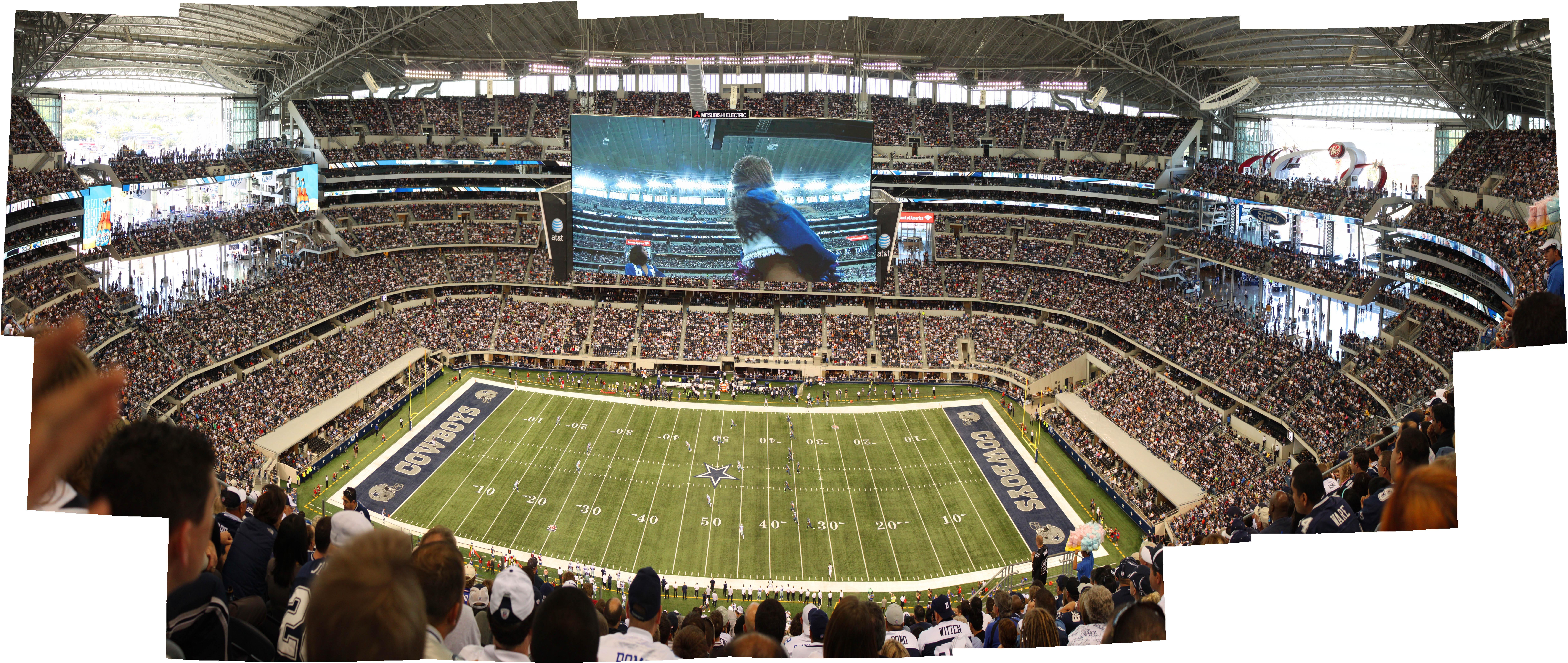 Cowboys stadium crowd