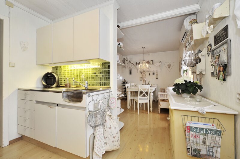 cozy kitchen and dining area