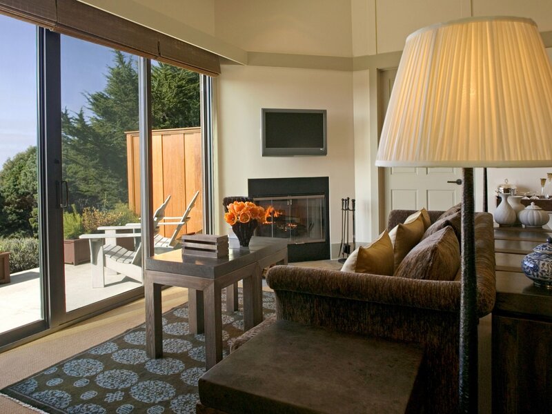 Cozy living room with fireplace
