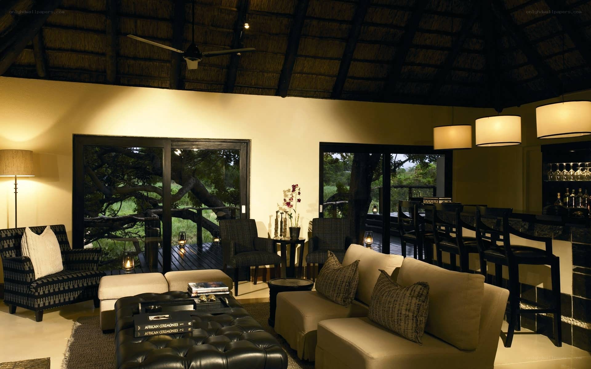 Cozy lodge living room