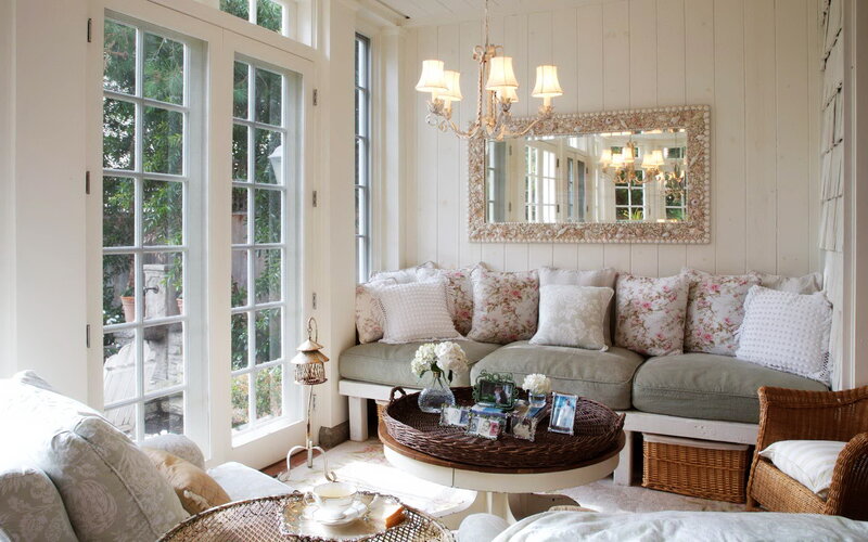 Cozy Sunroom Seating