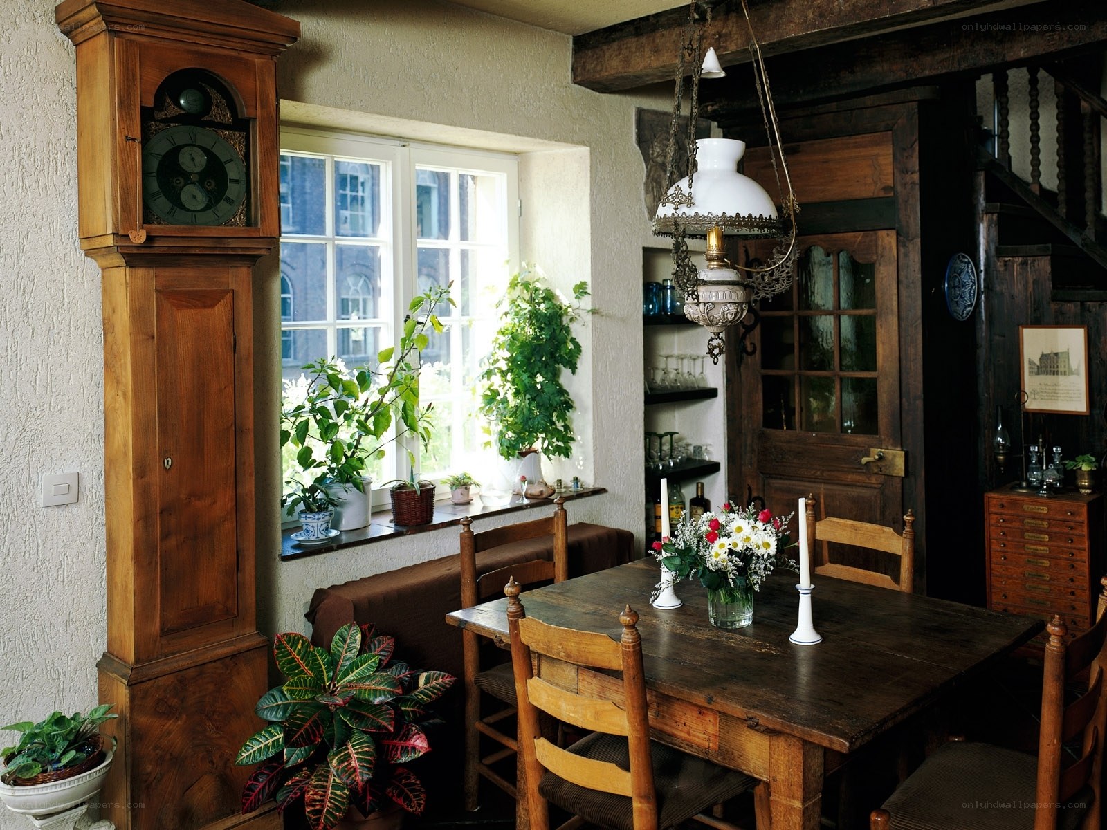 cozy vintage dining room