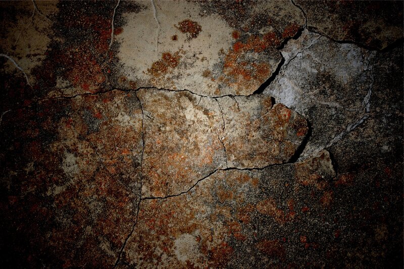 Cracked Concrete Surface — Brown, Dramatic