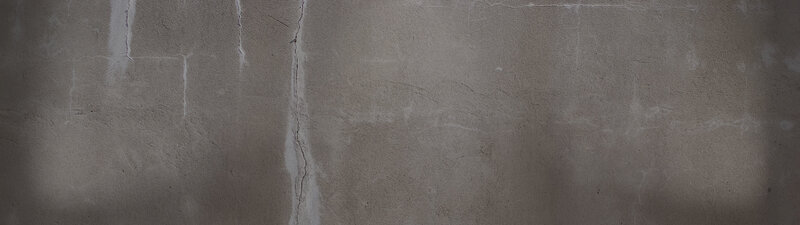 cracked concrete wall surface