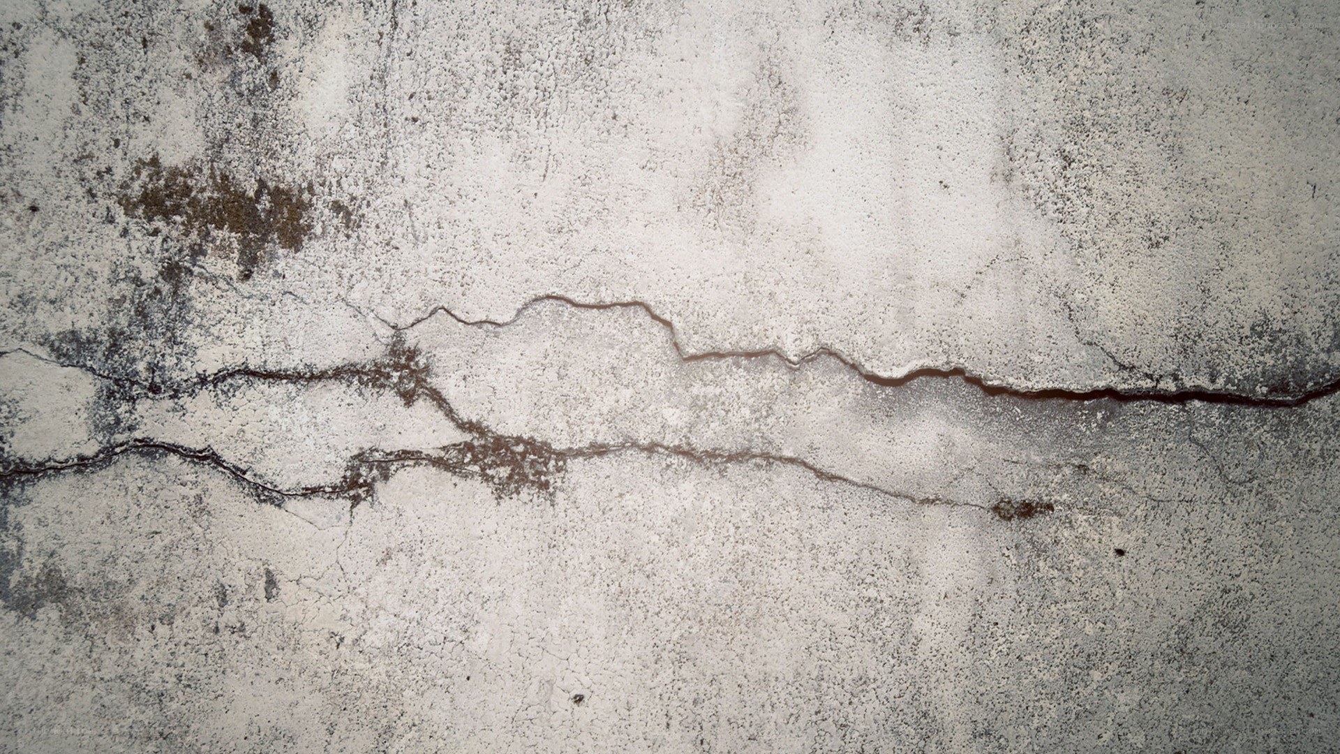 cracked concrete wall surface