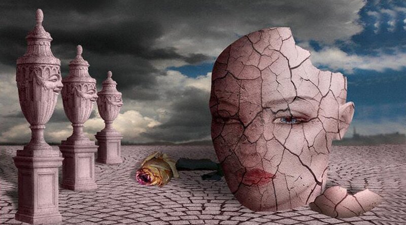 Cracked Face Sculpture — Gray