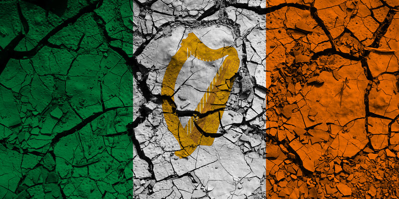 cracked flag of ireland