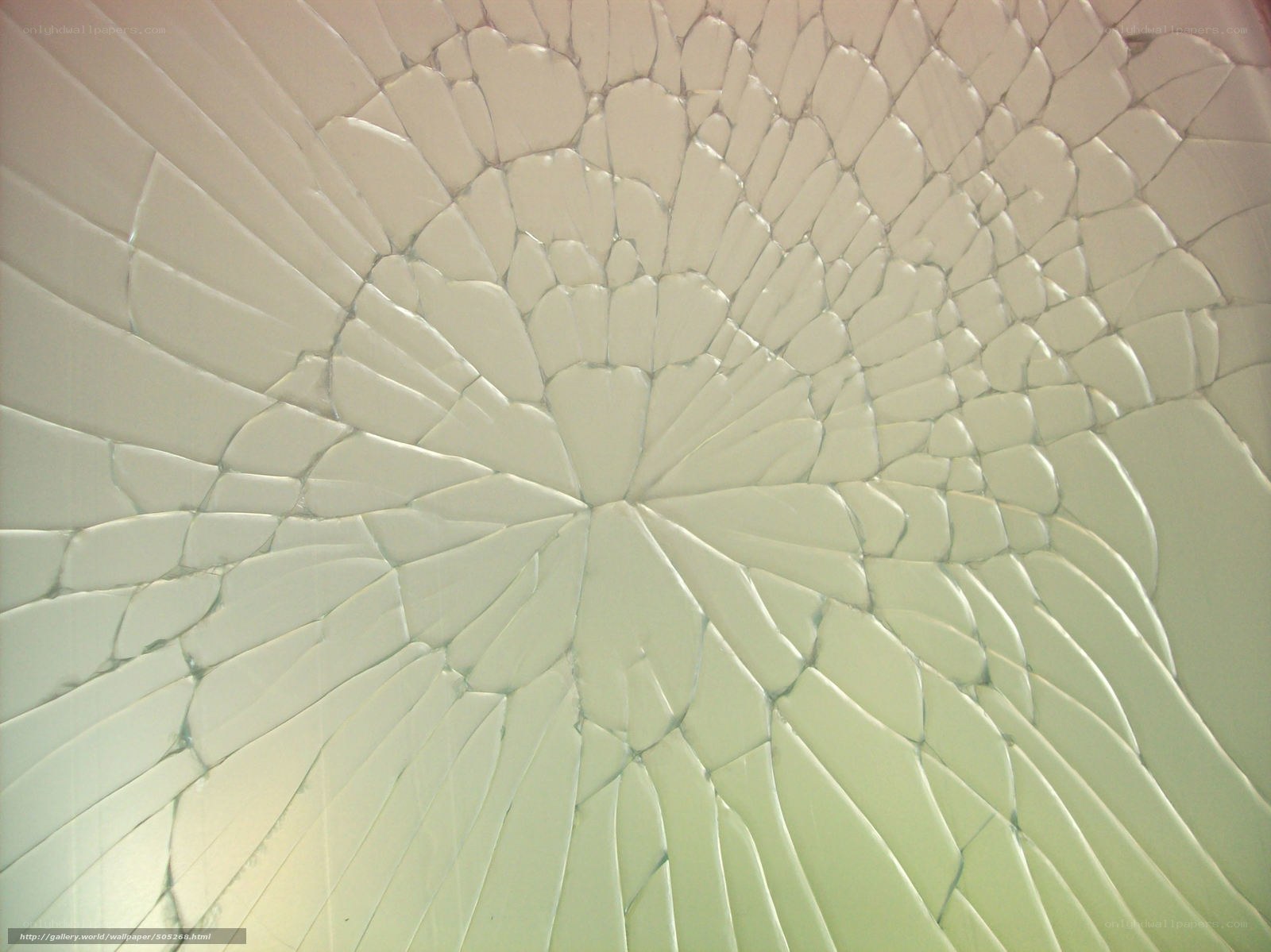 cracked glass pattern