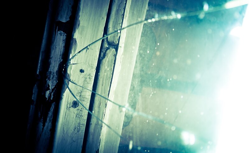 cracked glass window