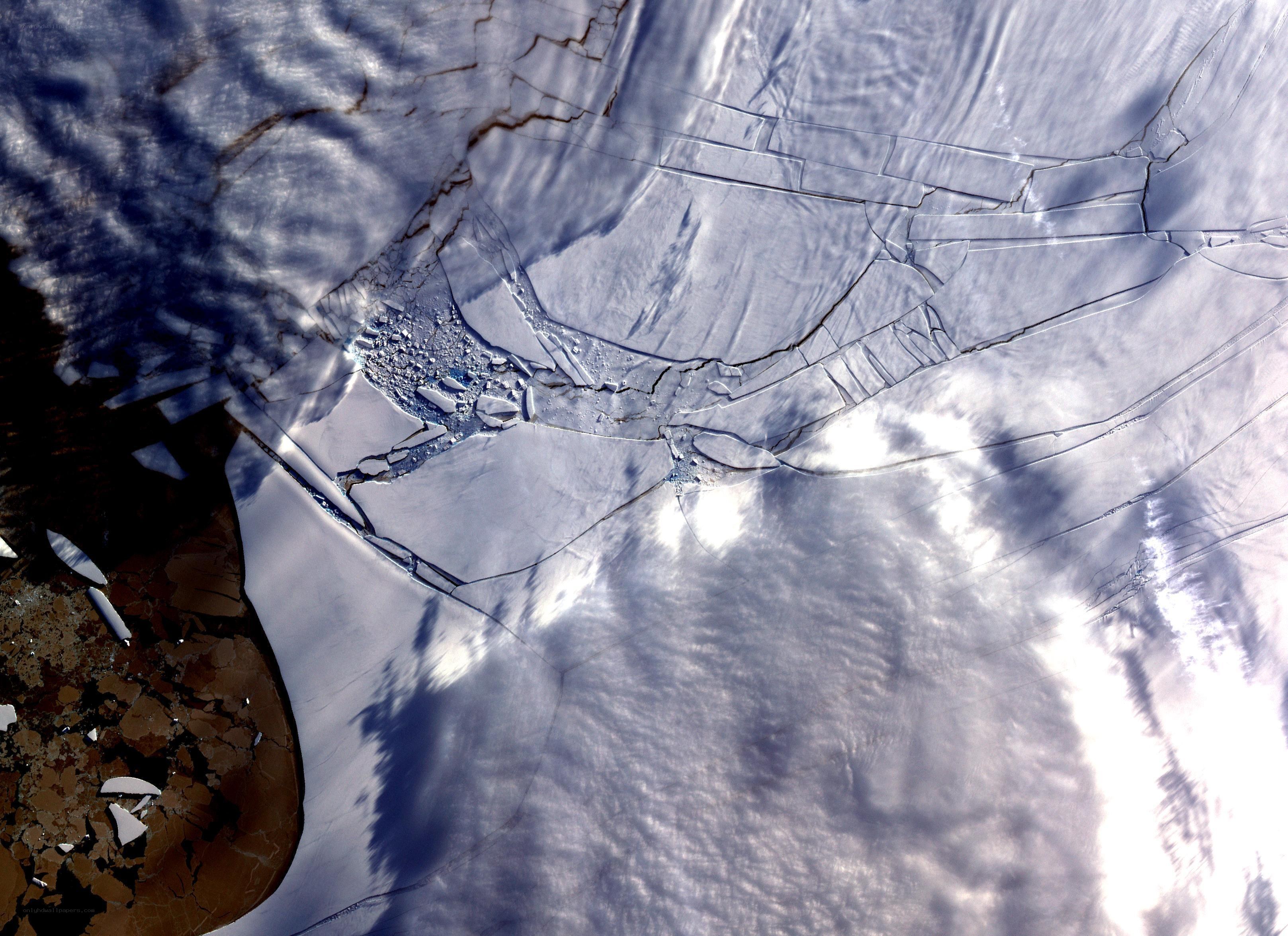 Cracked ice sheet from space