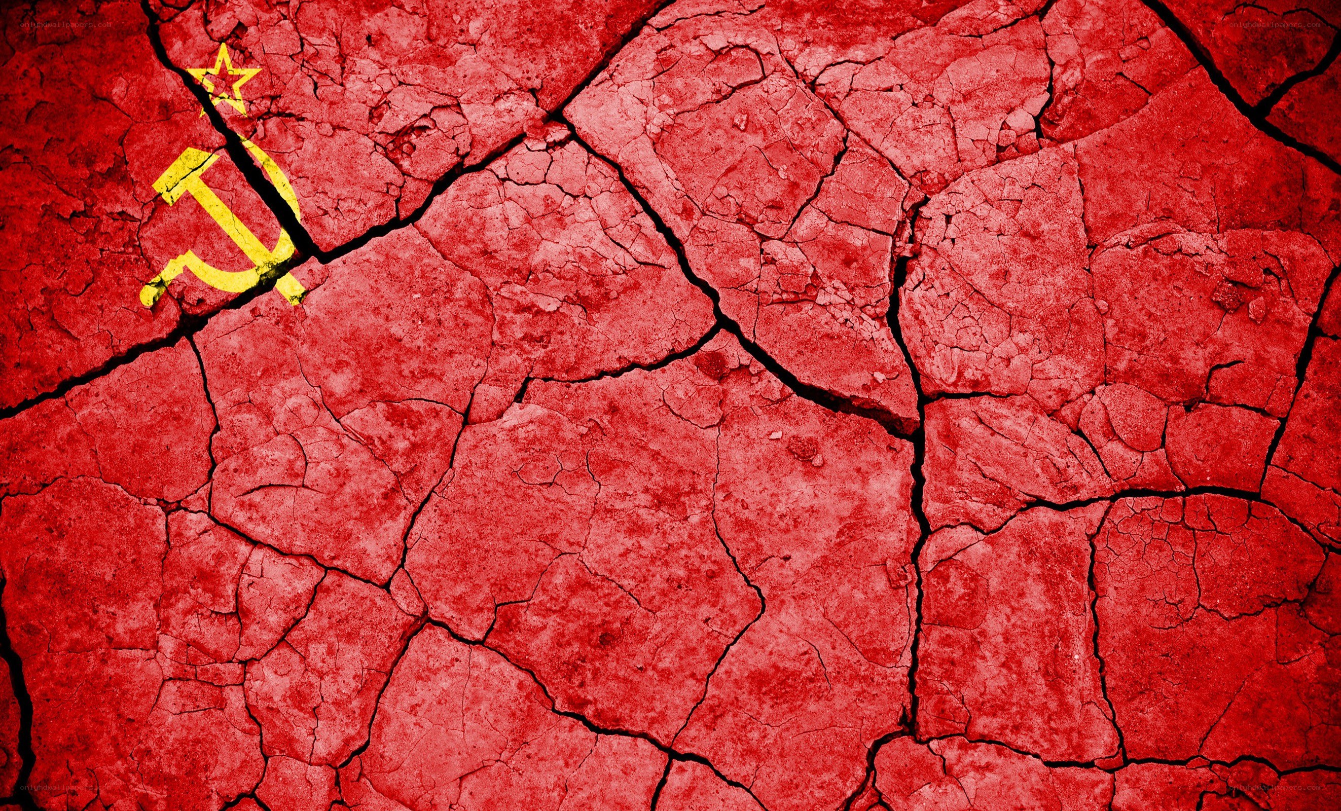cracked soviet flag