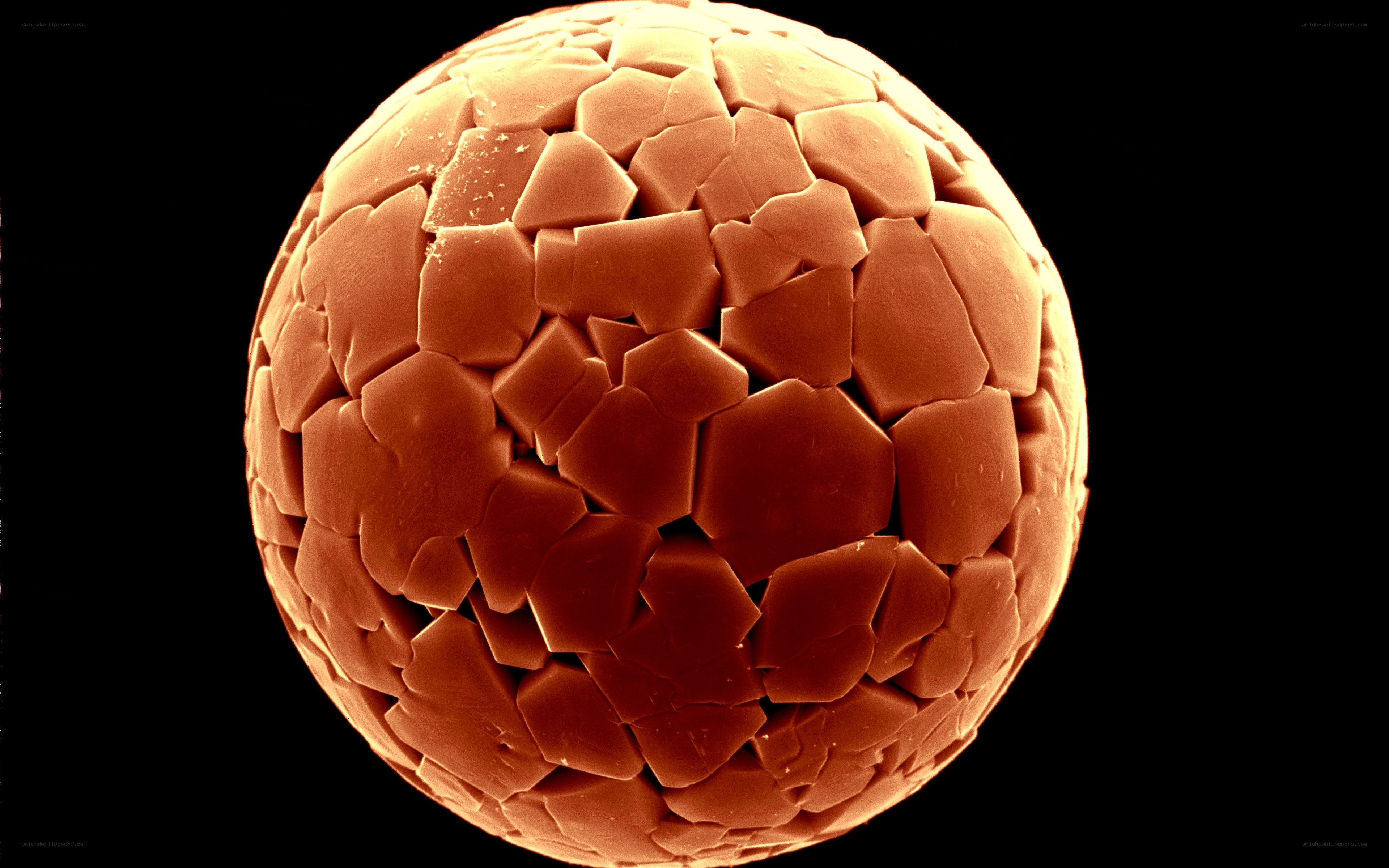 cracked sphere structure