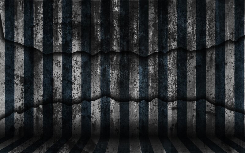 Cracked Striped Wall — Black