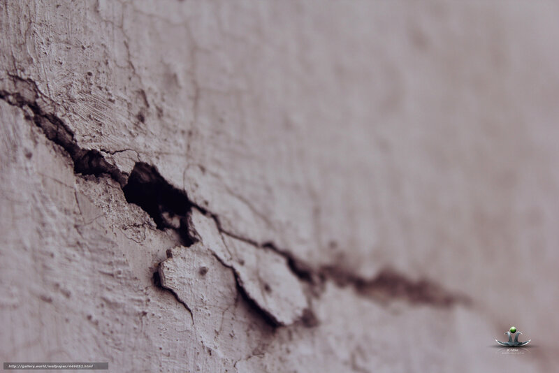 cracked wall surface