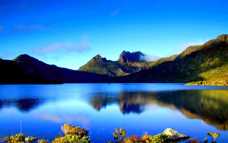 Cradle Mountain Reflection — Blue