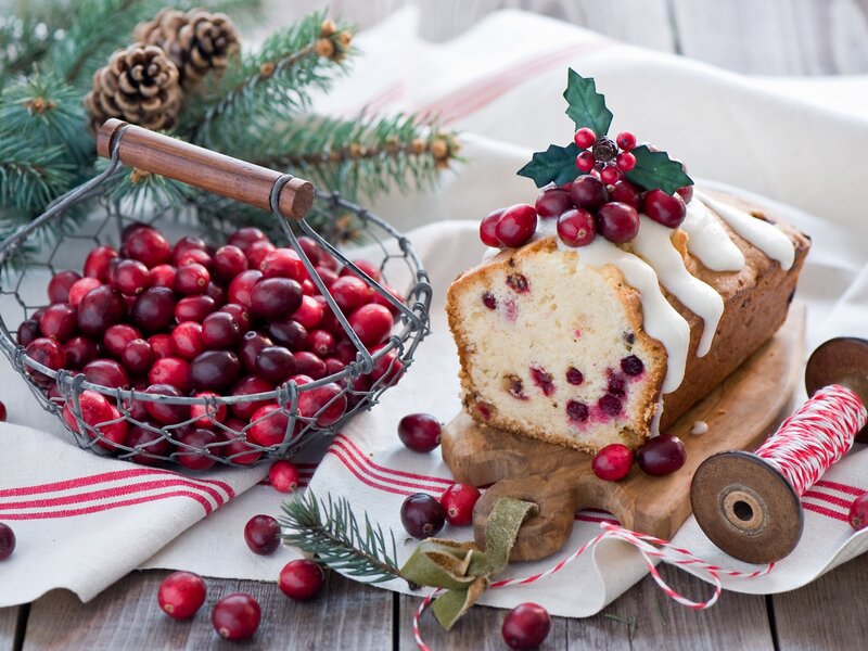 Cranberry Loaf Cake — Red