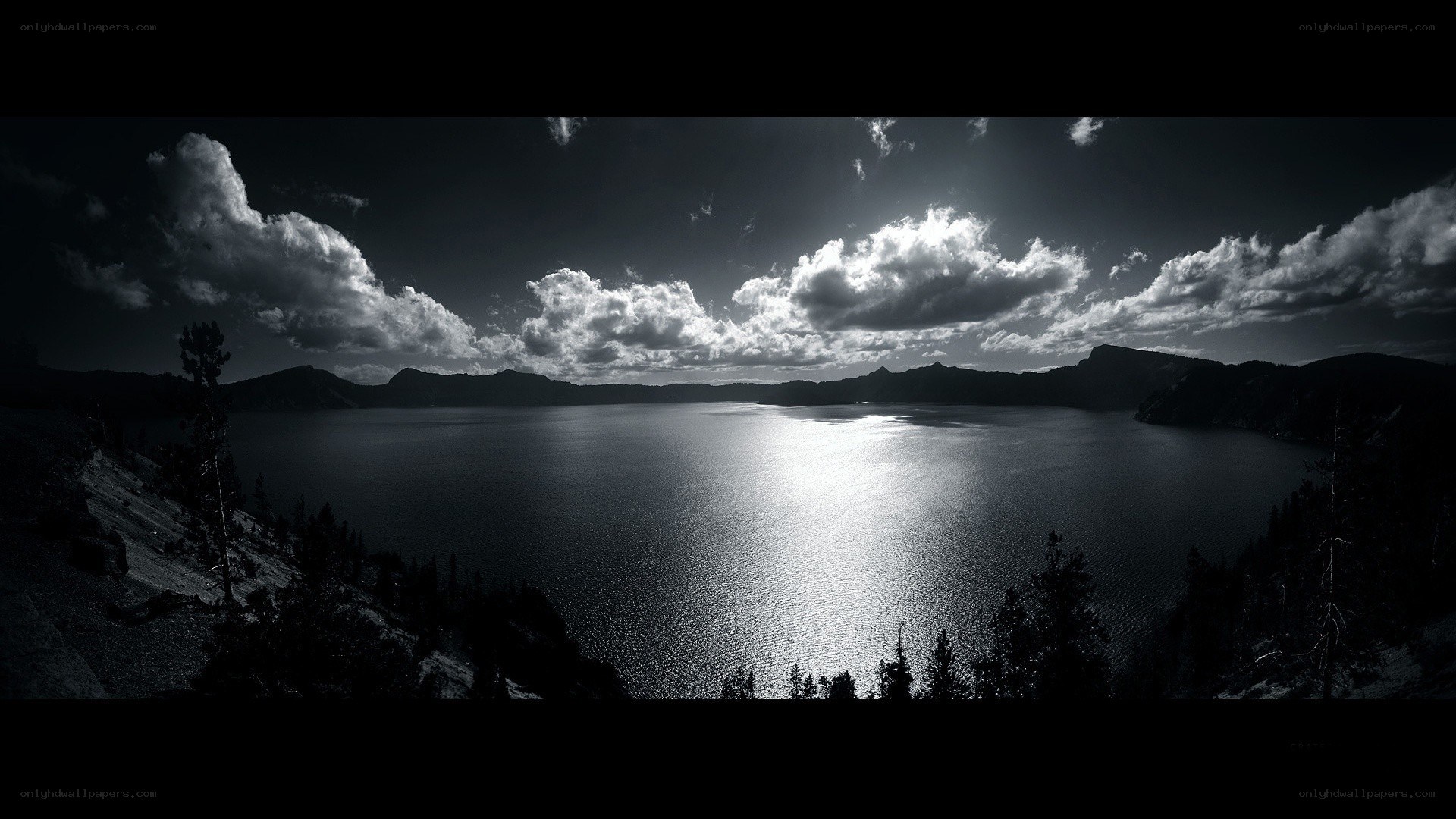 Crater Lake at dawn