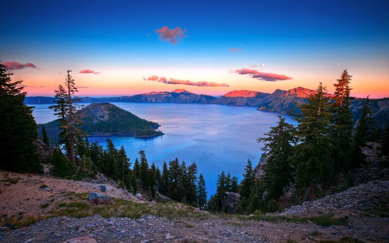 Crater Lake at sunset