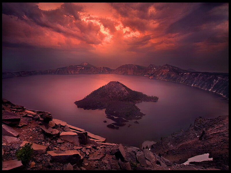 Crater Lake at Sunset — Red