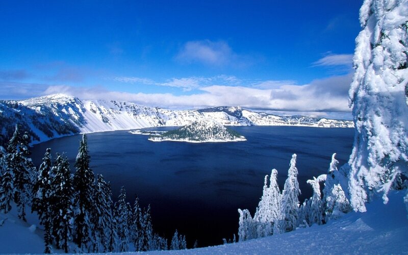 Crater Lake in Winter — Blue, Serene