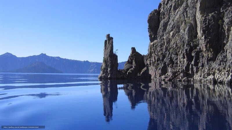 Crater Lake rock formations