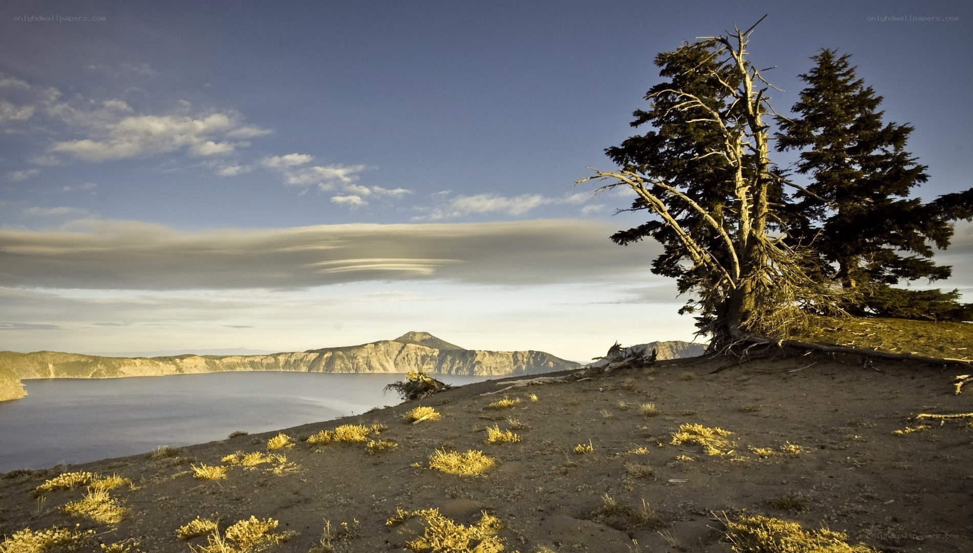 Crater Lake with lenticular cloud