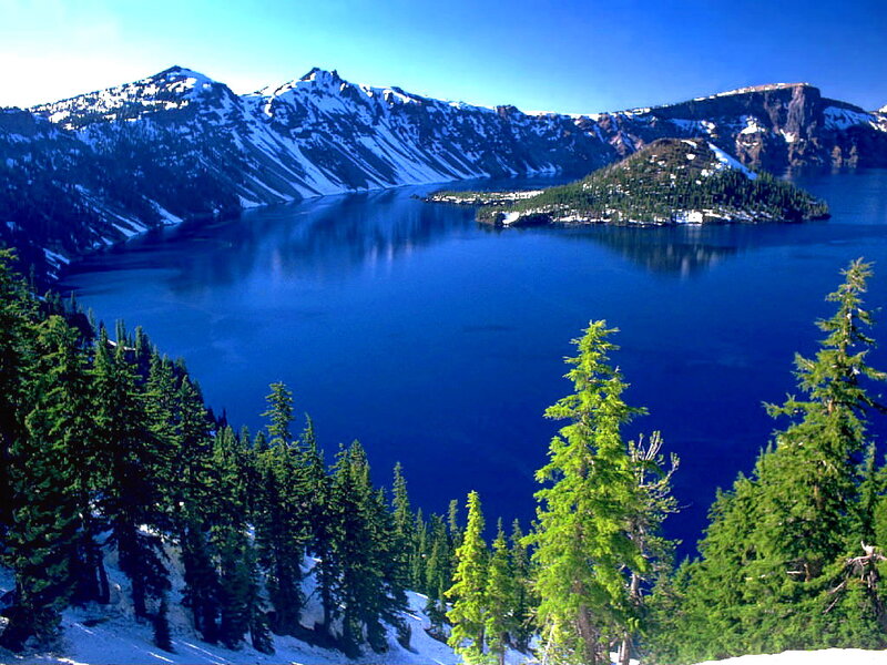 Crater Lake with Wizard Island — Blue, Serene, Winter