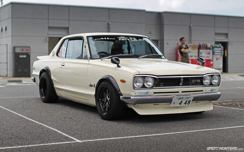Cream-colored Classic Car — Cream, Calm, Afternoon, Photograph, Man