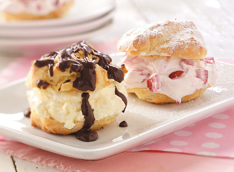 cream puffs with chocolate and strawberry