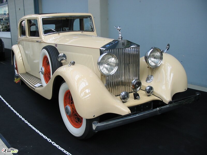 Cream Vintage Car