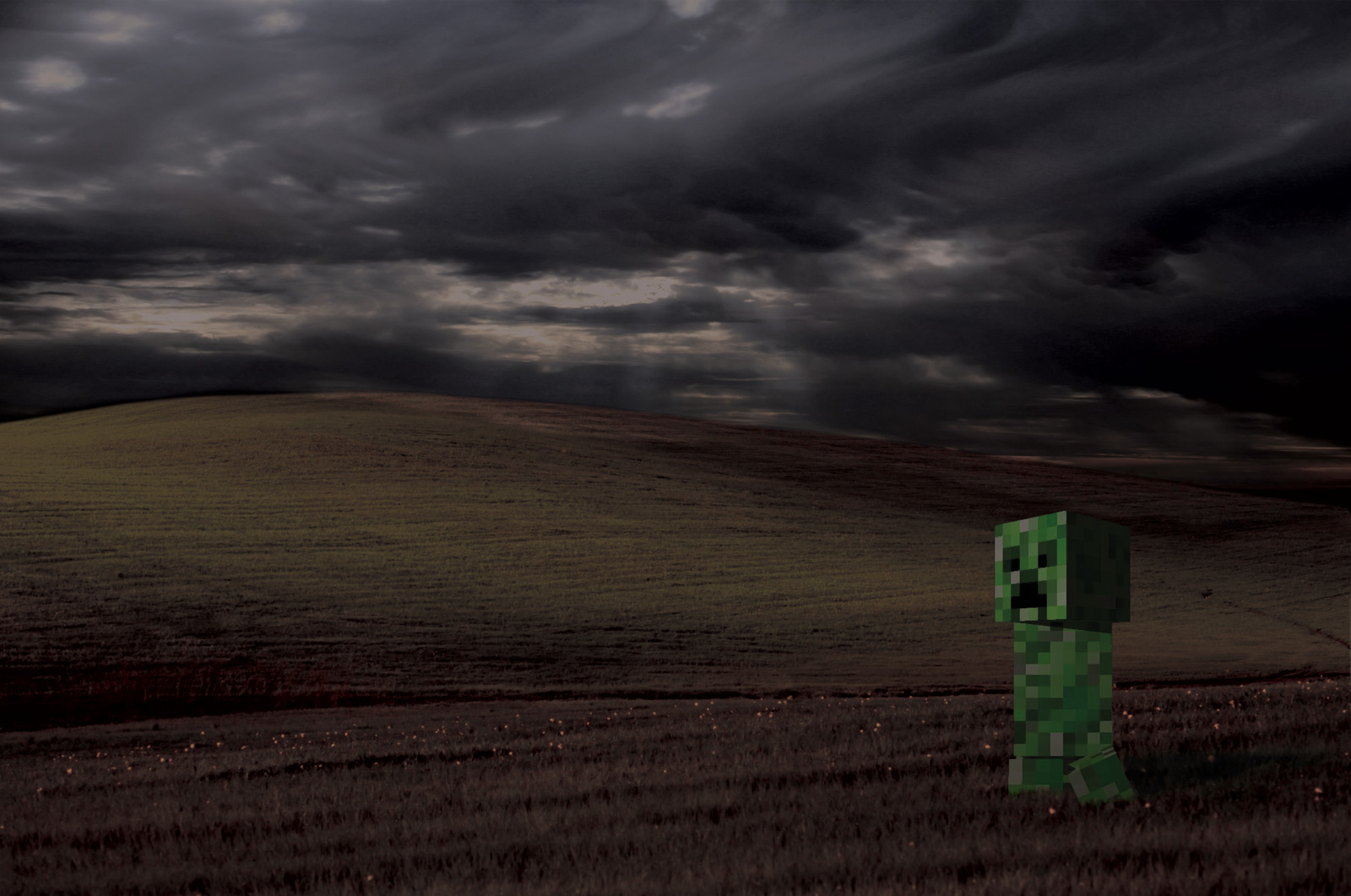 Creeper in a dark field