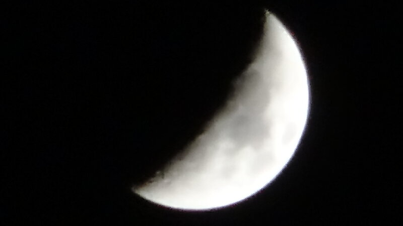Crescent Moon — White, Serene, Night
