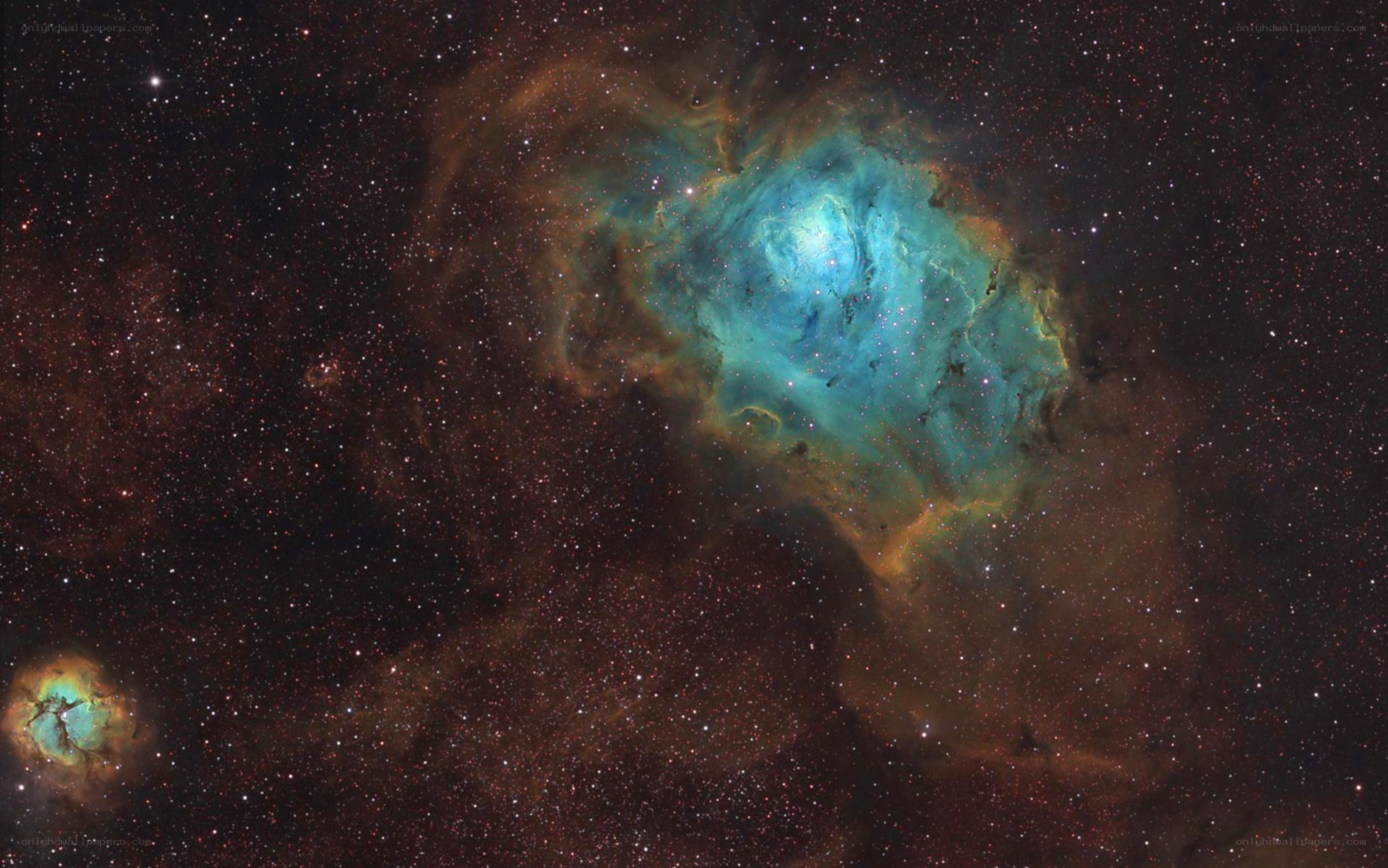 Crescent Nebula and NGC 281